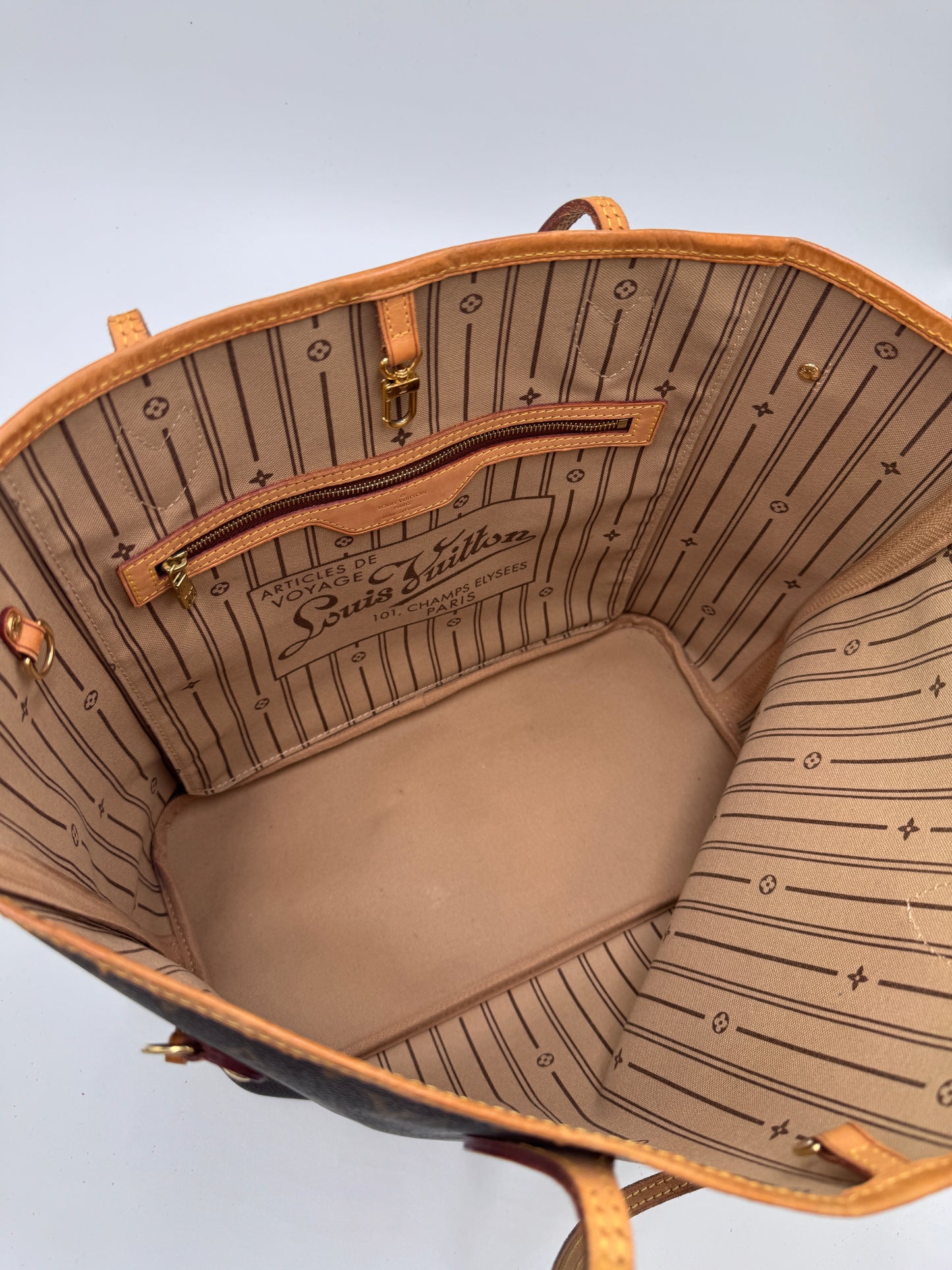 Louis Vuitton Neverfull MM