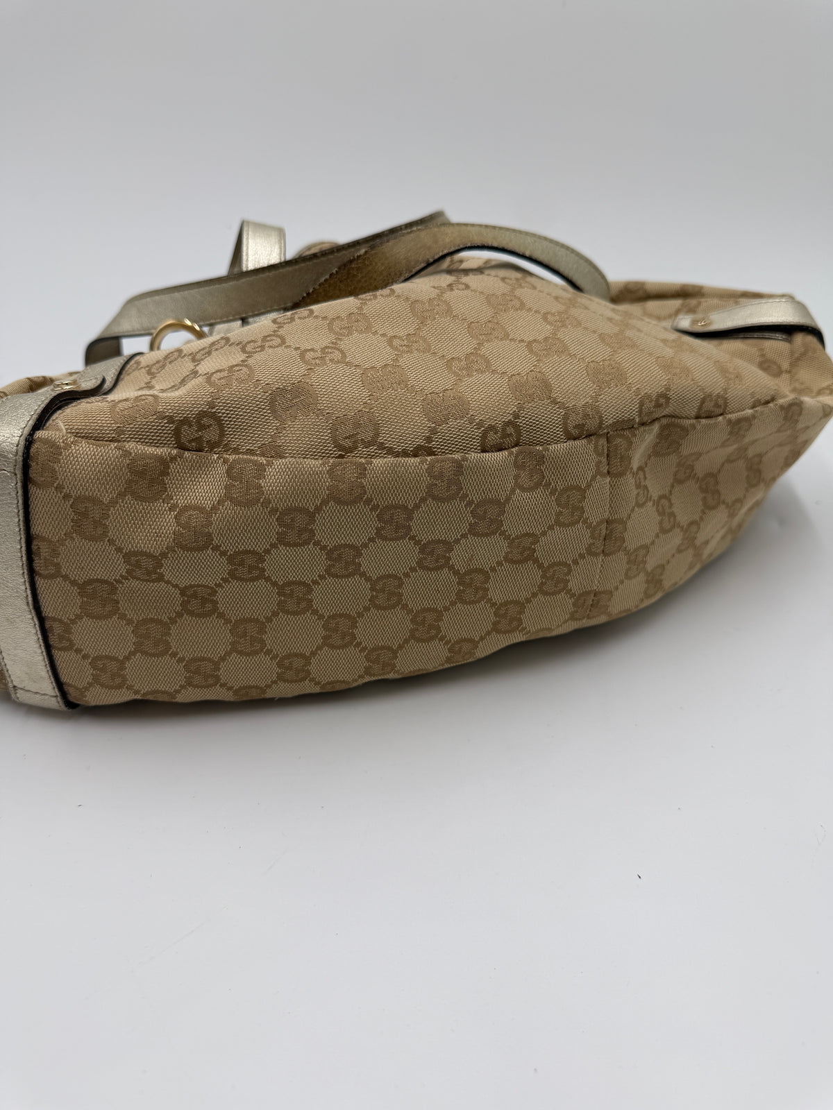 Gucci Abby