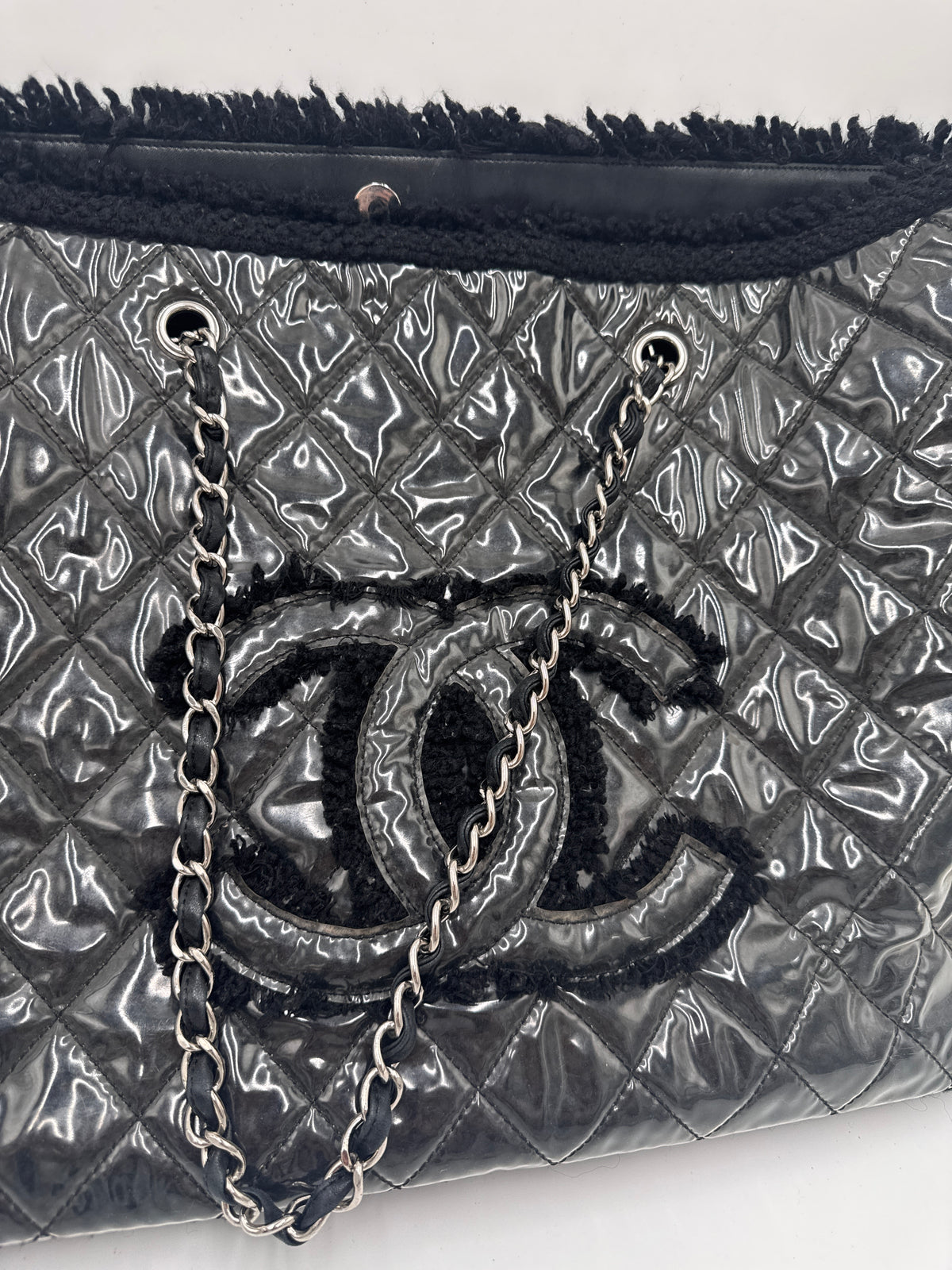 Chanel Shopper