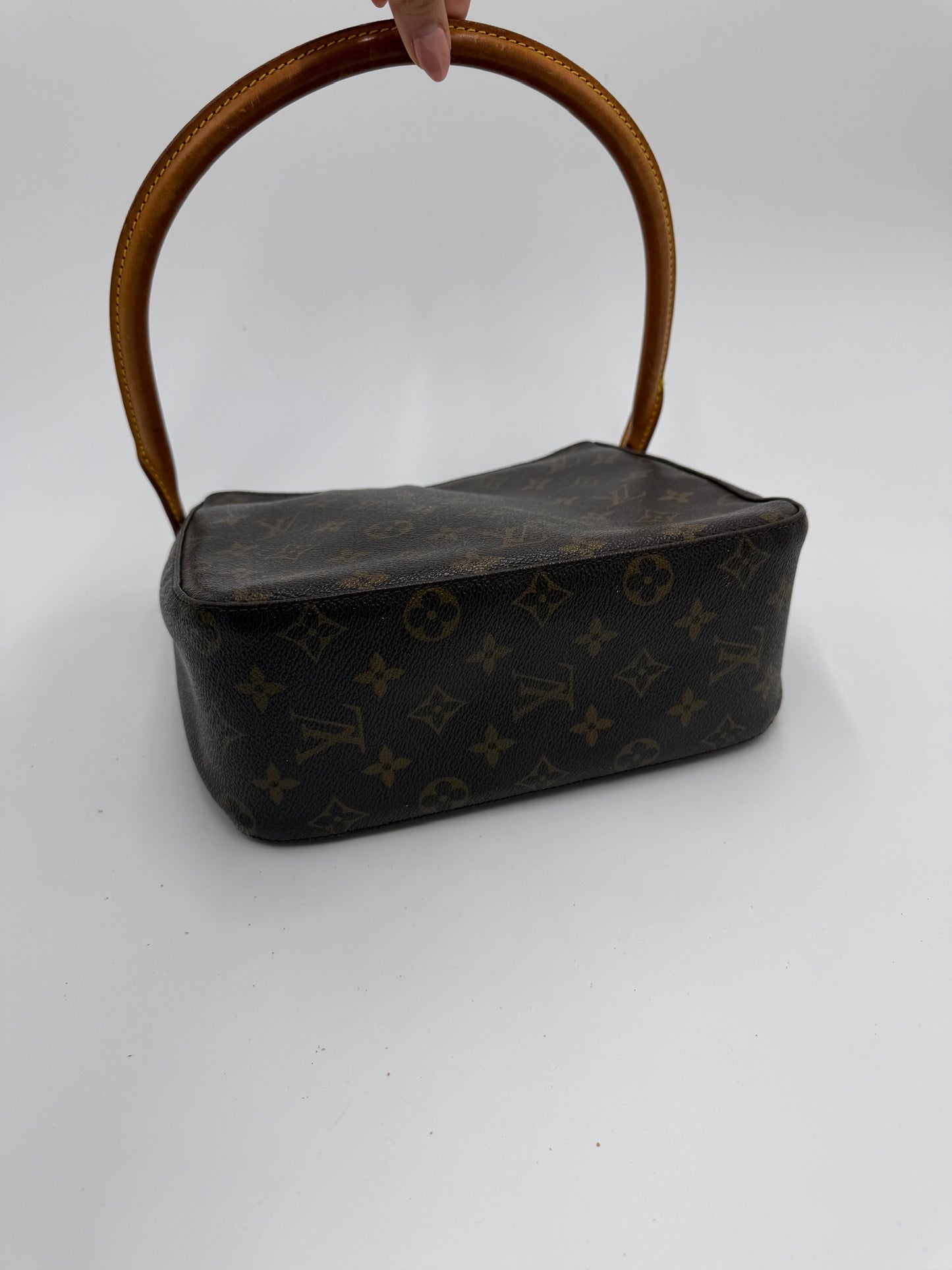 Louis Vuitton Looping
