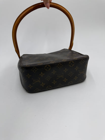 Louis Vuitton Looping