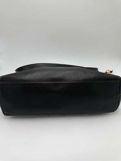 Chanel Vintage Shopper