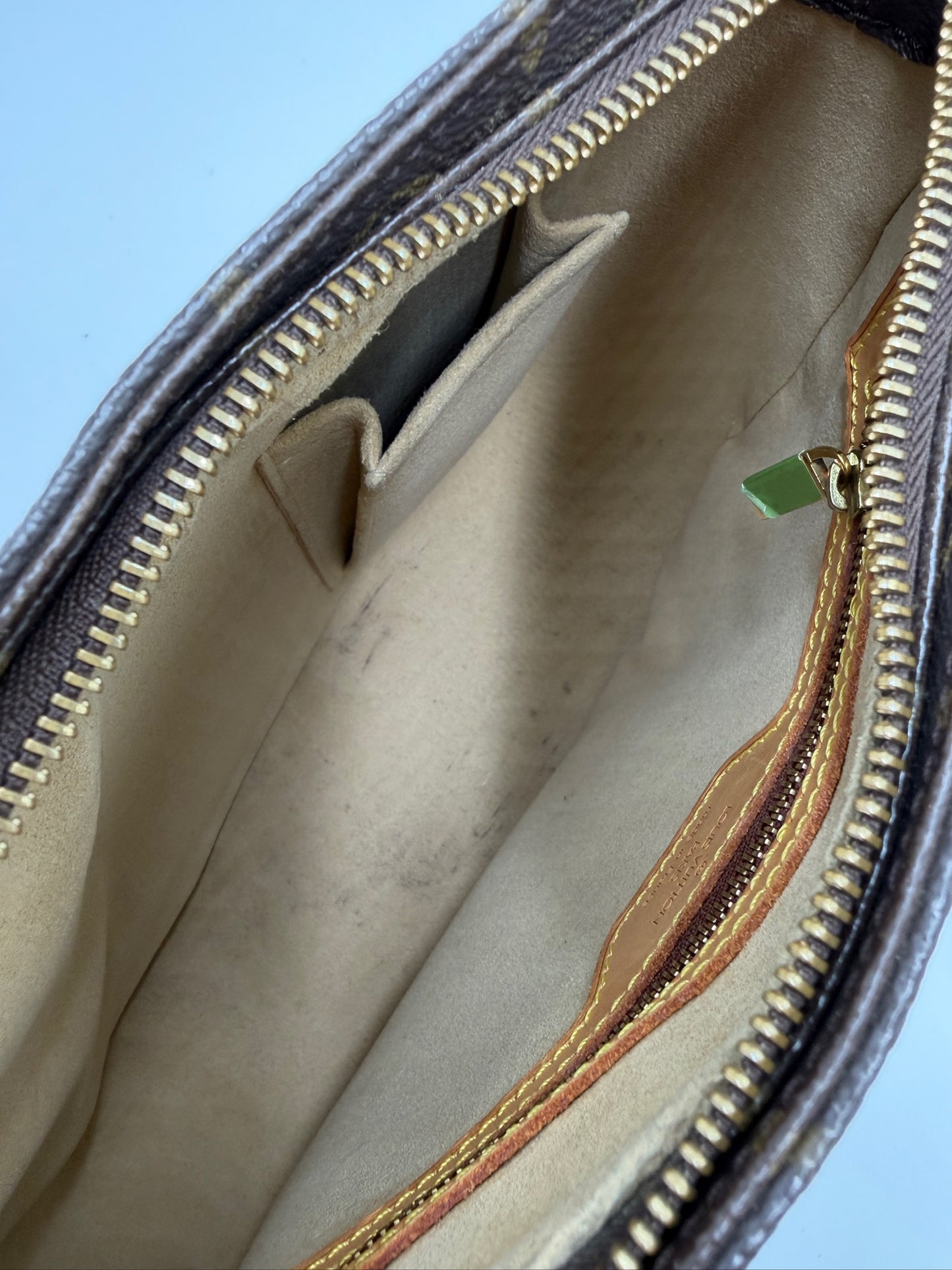 Louis Vuitton Looping