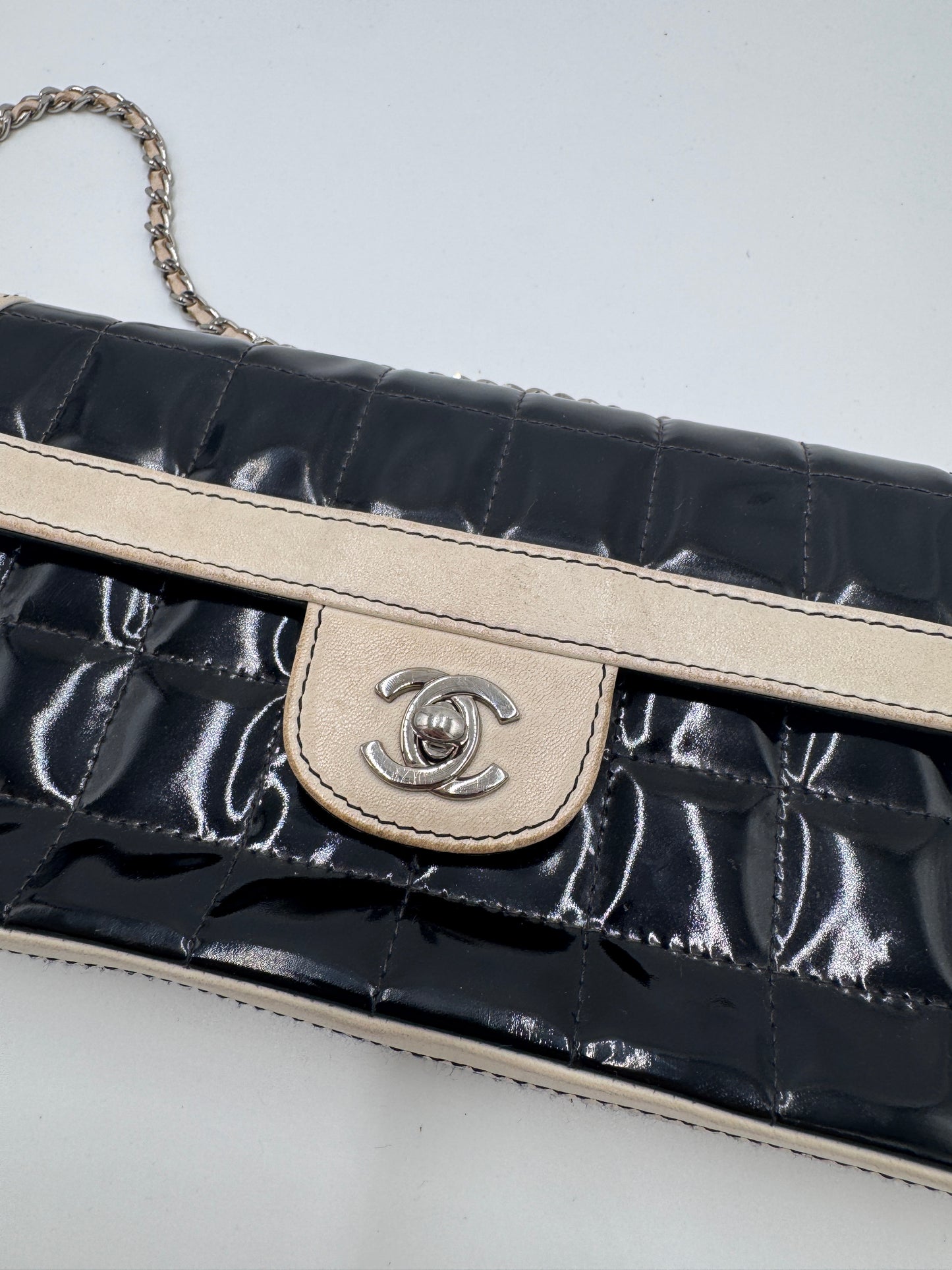 Chanel Shoulder Bag