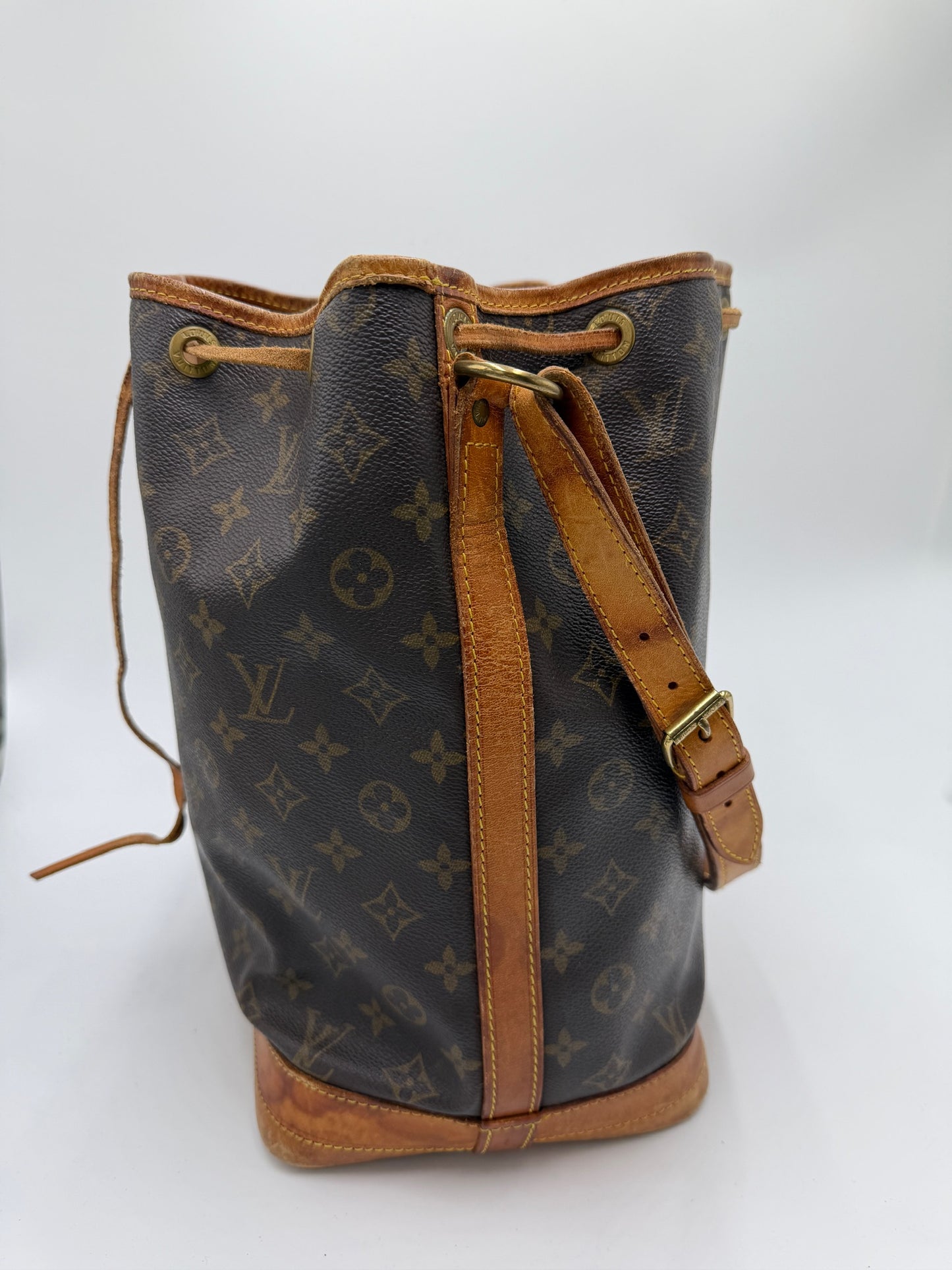 Louis Vuitton Grande Noè Monogram