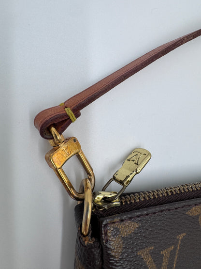 Louis Vuitton Pochette