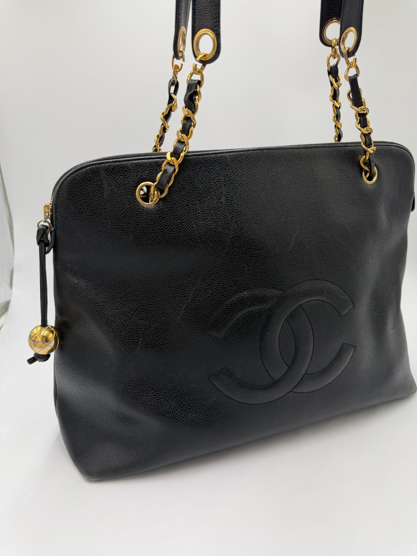 Chanel Vintage Shopper