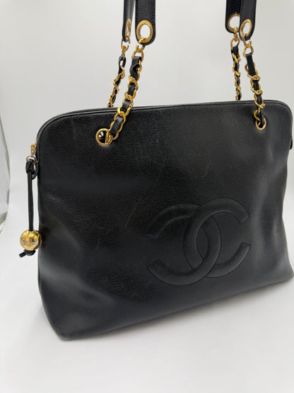 Chanel Vintage Shopper