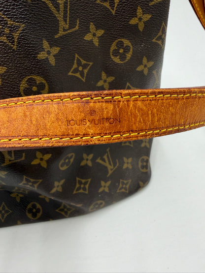 Louis Vuitton Petite Noè monogram