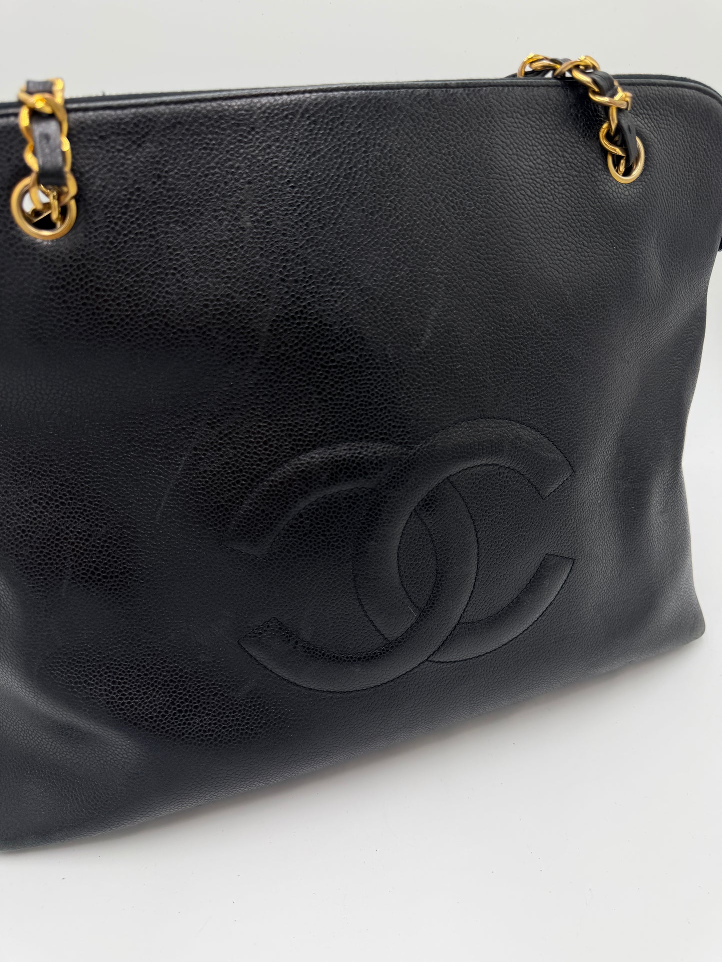 Chanel Vintage Shopper