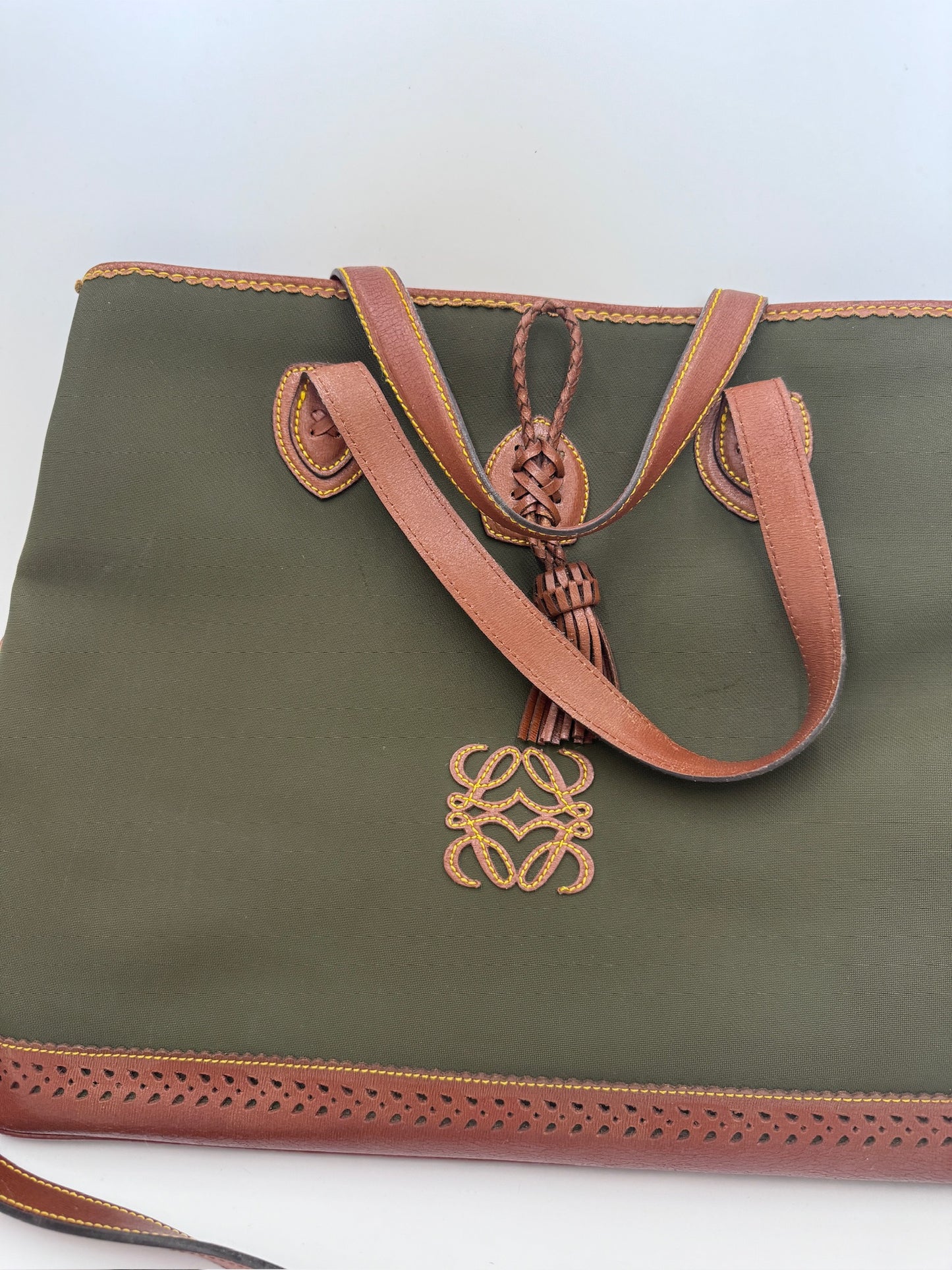 Loewe Shopper