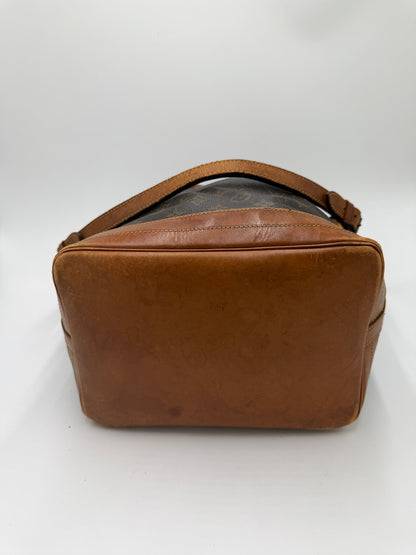 Louis Vuitton Grande Noè Monogram