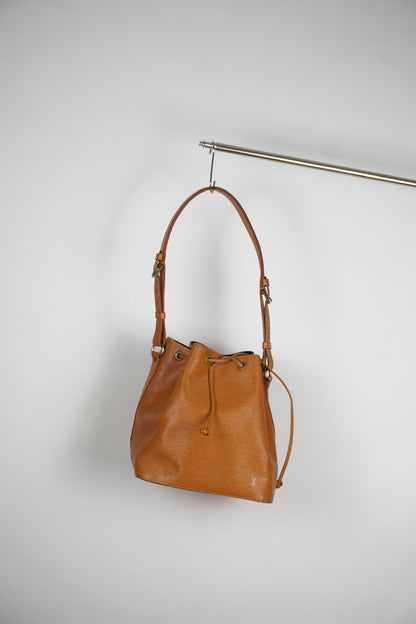 Louis Vuitton Petite Noè braun