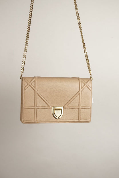 Diorama Flap Bag Cannage Calfskin