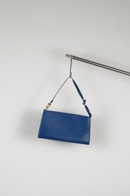 Louis Vuitton Pochette blau