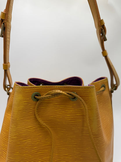Louis Vuitton Grande Noè Gelb