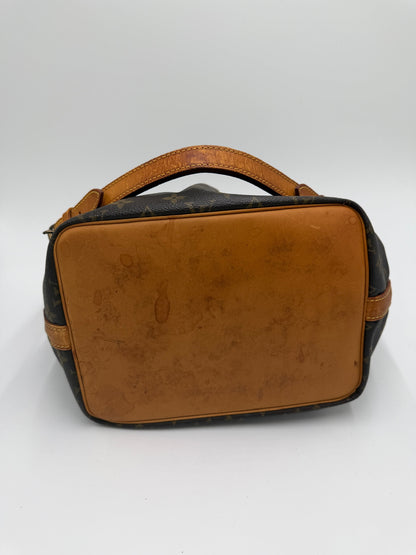 Louis Vuitton Petite Noè monogram