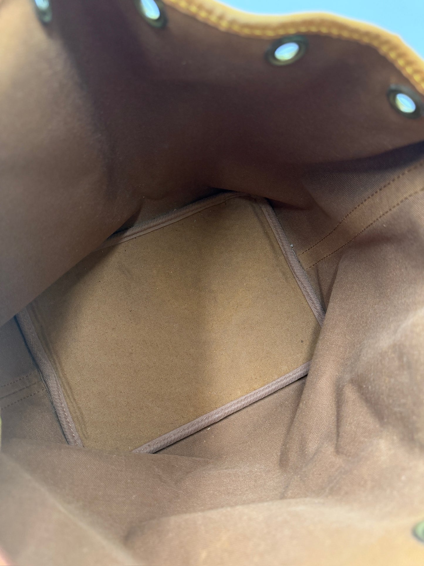 Louis Vuitton Petite Noè monogram