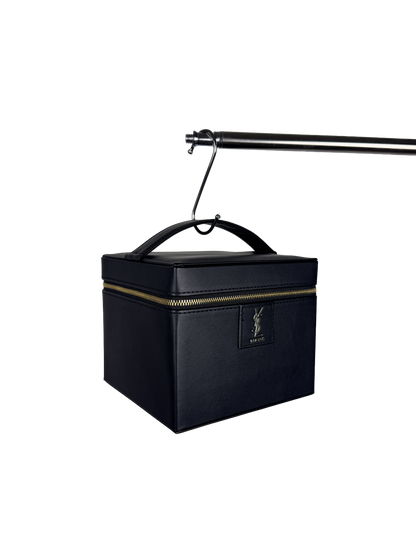 Yves Saint Laurent Necessaire