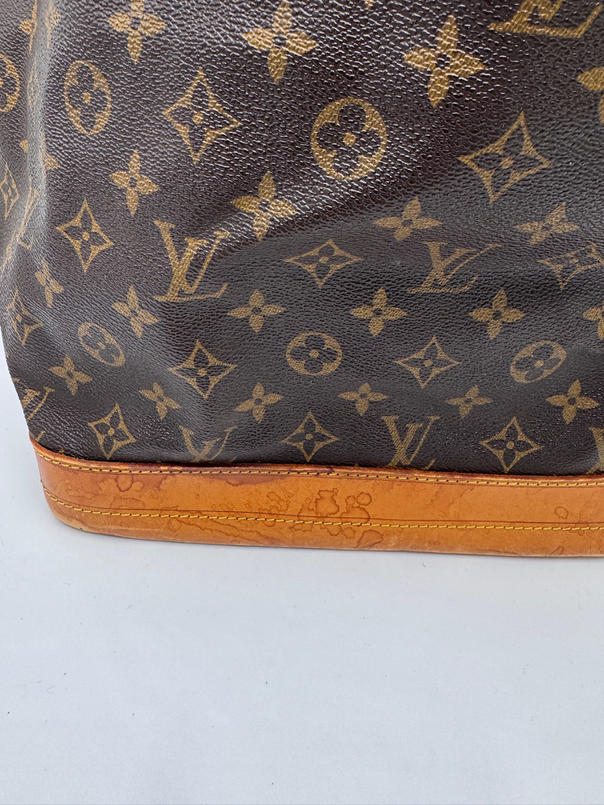 Louis Vuitton Grande Noè