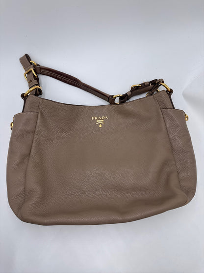 Prada Schultertasche