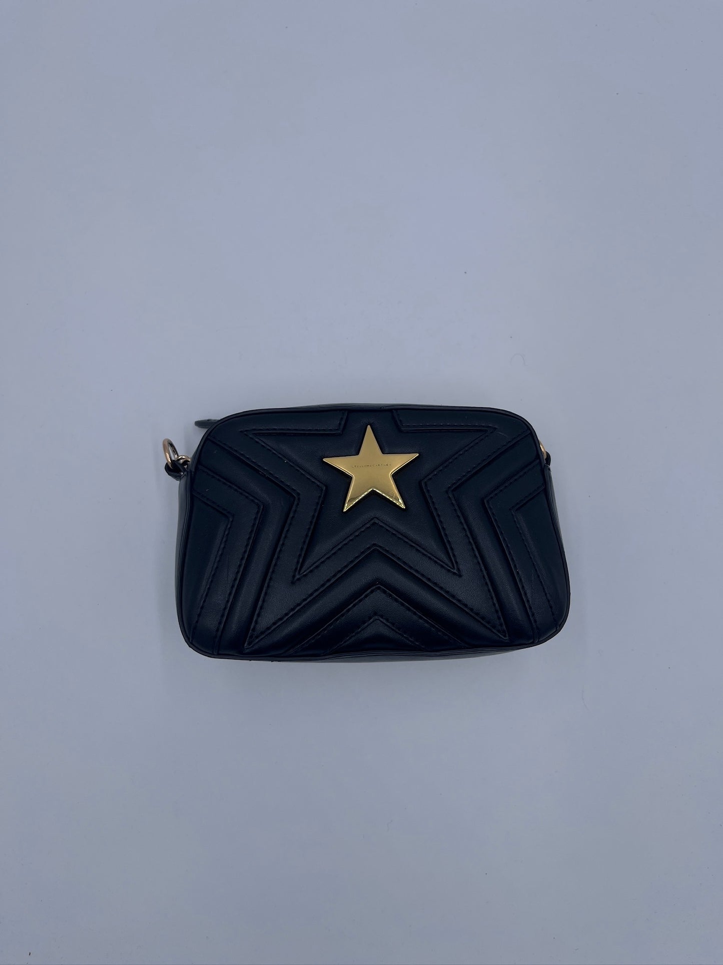 Gesamtansicht der schwarz silbersteine vintage Stella McCartney crossbody stern in Größe Klein.