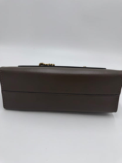 Taschenboden der vintage Coach Cassie – robuste Basis in Grün.