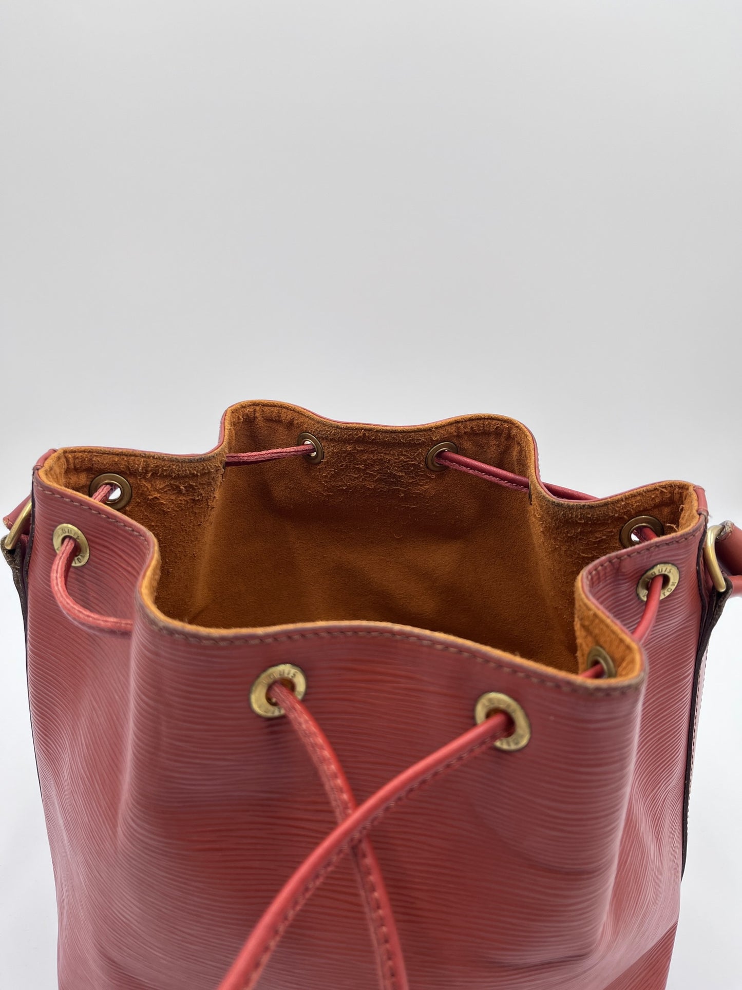 Louis Vuitton Petite Noè